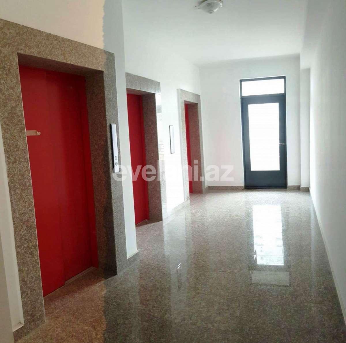 Продаётся, новостройка, 3-комнаты, 138 m², Иншаатчылар m.