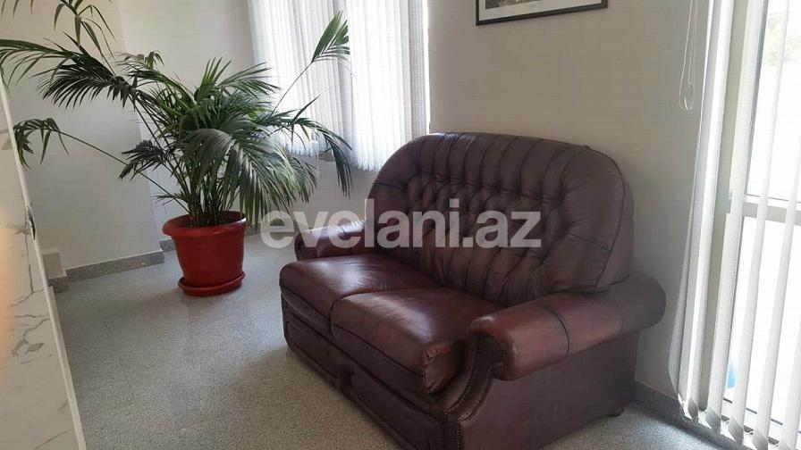 Продаётся, новостройка, 3-комнаты, 138 m², Иншаатчылар m.