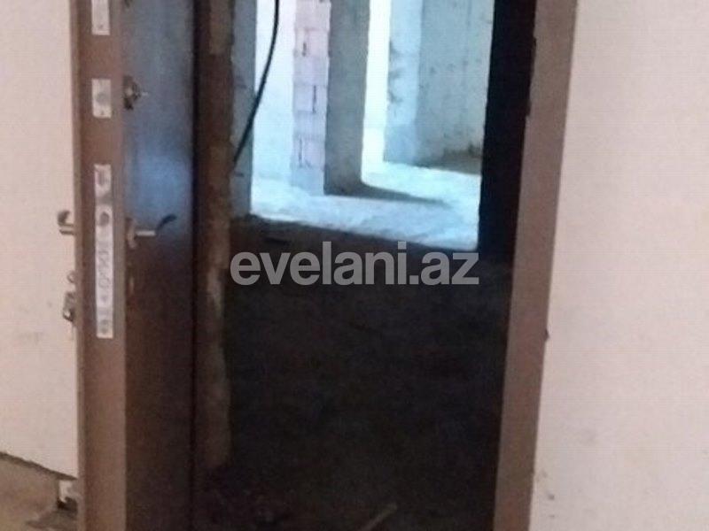 Satılır, yeni tikili, 1 otaqlı, 70 m², Azadlıq prospekti m.