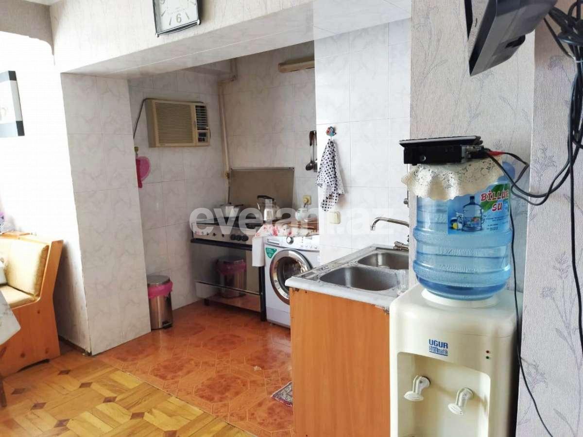 Satılır, köhnə tikili, 3 otaqlı, 85 m², Gənclik m.
