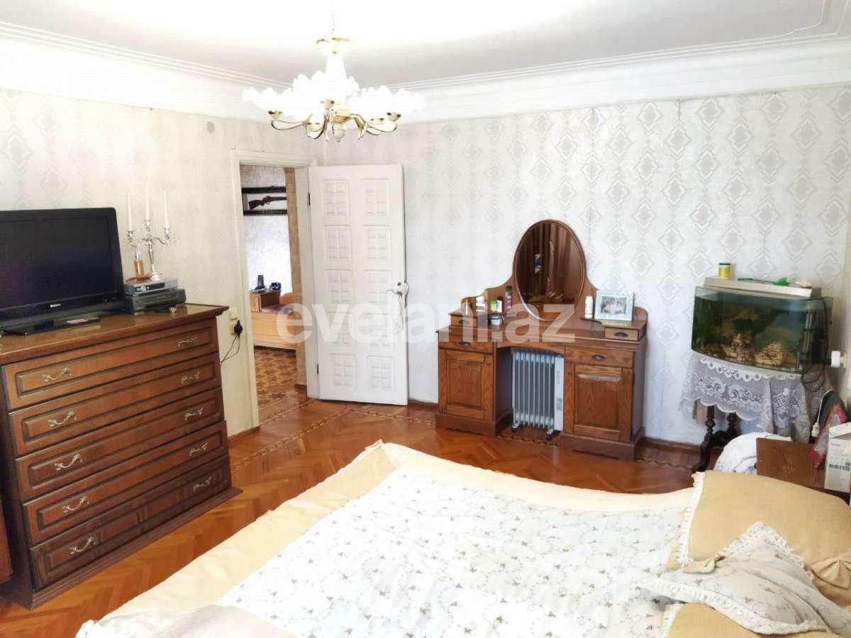 Satılır, köhnə tikili, 3 otaqlı, 85 m², Gənclik m.