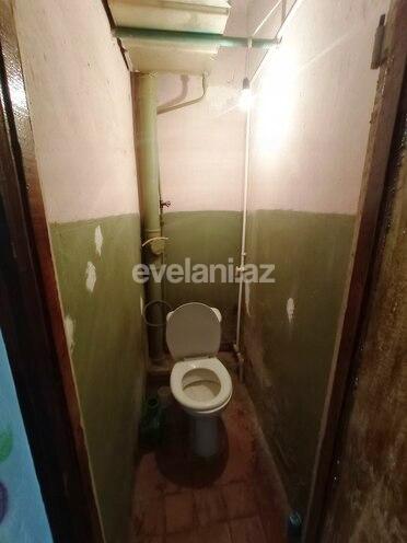 Satılır, köhnə tikili, 4 otaqlı, 90 m², Bakıxanov q.