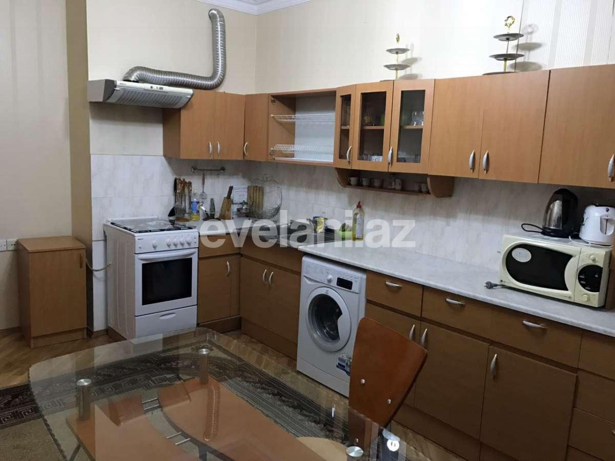 Продаётся, новостройка, 4-комнаты, 137 m², Иншаатчылар m.