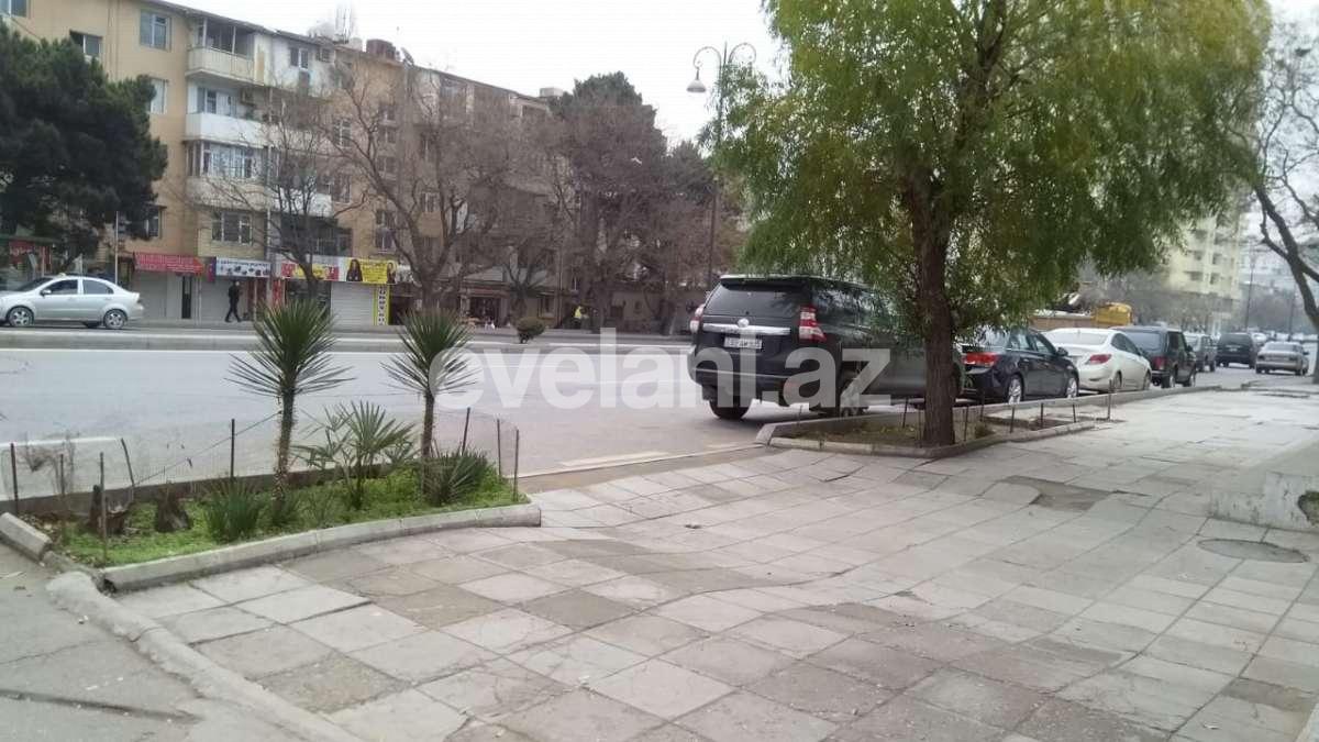 Satılır, torpaq, 3 sot, İnşaatçılar m.