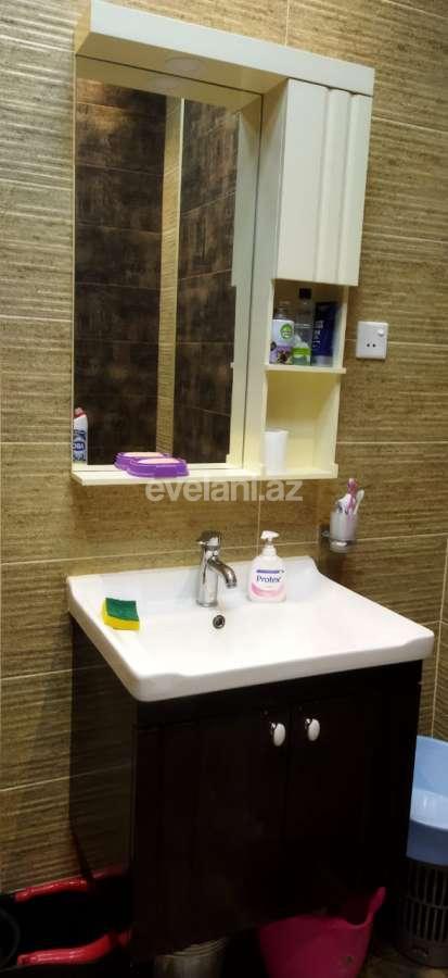 Kirayə verilir, yeni tikili, 2 otaqlı, 70 m², Elmlər Akademiyası m.