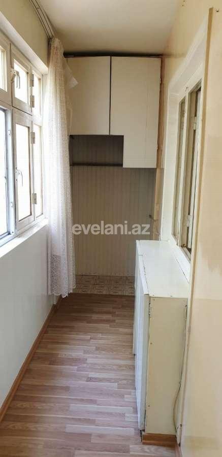 Sale, old building, 2 room, 65 m², Memar Ajami m.