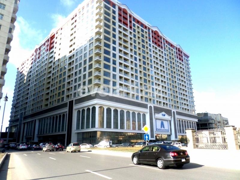 Satılır, yeni tikili, 4 otaqlı, 192 m², Şah İsmayıl Xətai m.