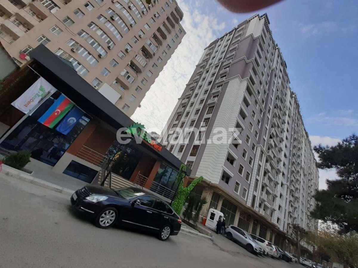 Satılır, yeni tikili, 4 otaqlı, 145 m², 8 Noyabr m.