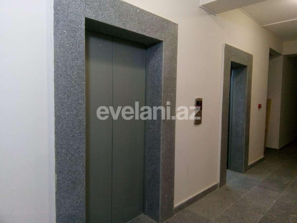 Satılır, yeni tikili, 4 otaqlı, 145 m², 8 Noyabr m.
