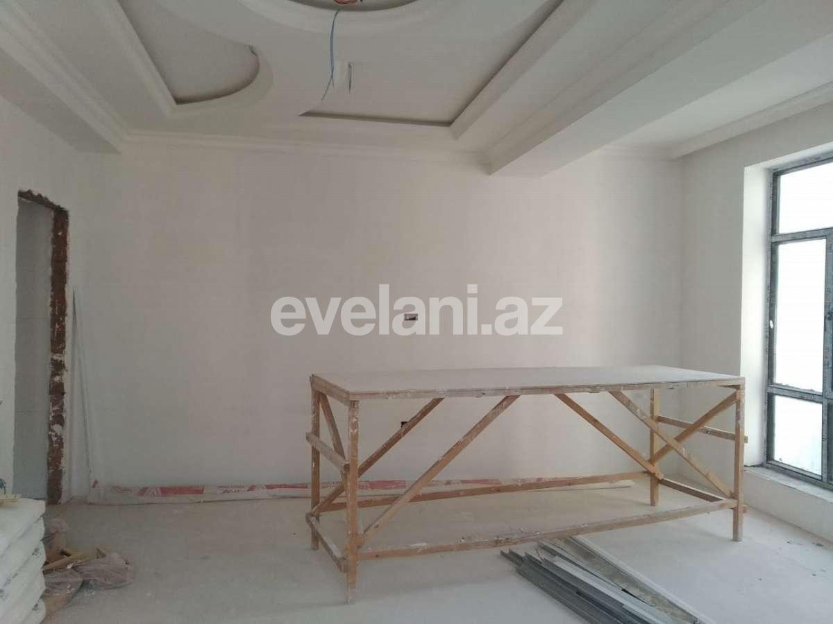 Satılır, yeni tikili, 4 otaqlı, 145 m², 8 Noyabr m.