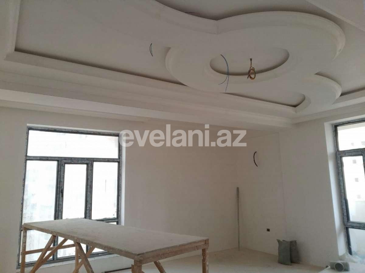 Satılır, yeni tikili, 4 otaqlı, 145 m², 8 Noyabr m.