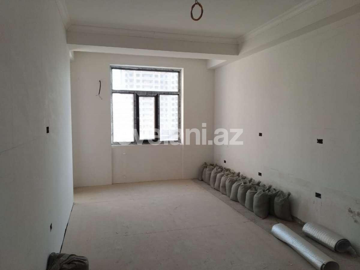 Satılır, yeni tikili, 4 otaqlı, 145 m², 8 Noyabr m.