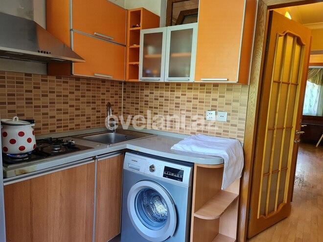 Kirayə verilir, köhnə tikili, 3 otaqlı, 85 m², İnşaatçılar m.