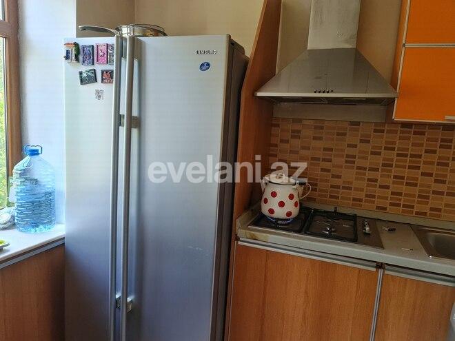 Kirayə verilir, köhnə tikili, 3 otaqlı, 85 m², İnşaatçılar m.