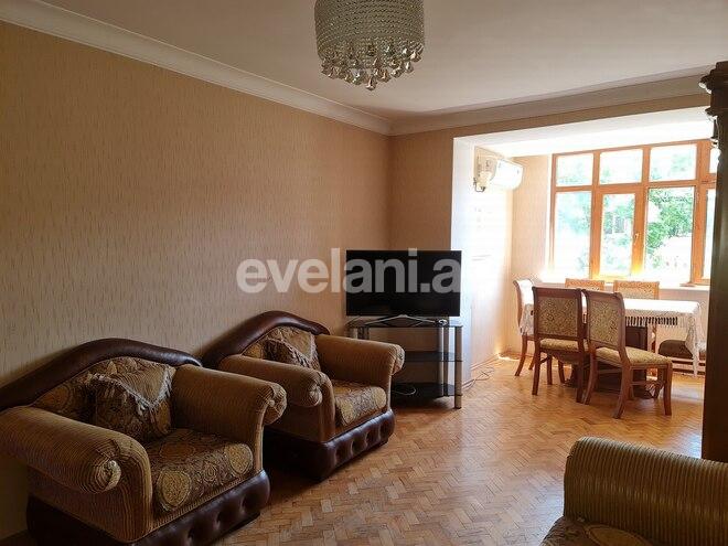 Kirayə verilir, köhnə tikili, 3 otaqlı, 85 m², İnşaatçılar m.