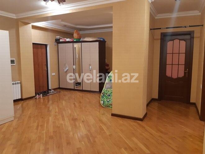Satılır, yeni tikili, 3 otaqlı, 135 m², Gənclik m.