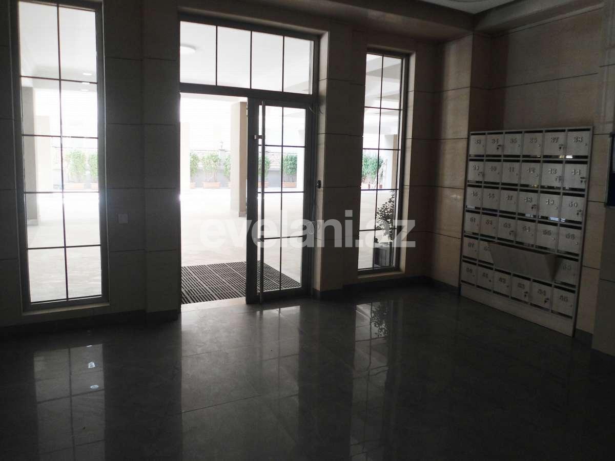 Sale, new building, 4 room, 227 m², Nasimi r.