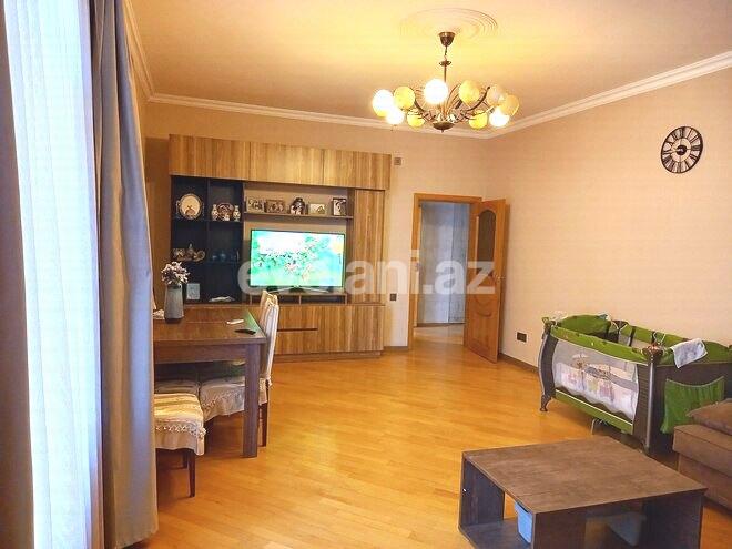 Satılır, yeni tikili, 3 otaqlı, 88 m², 4-cü mikrorayon q.