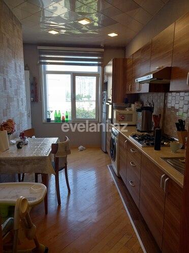 Satılır, yeni tikili, 3 otaqlı, 88 m², 4-cü mikrorayon q.