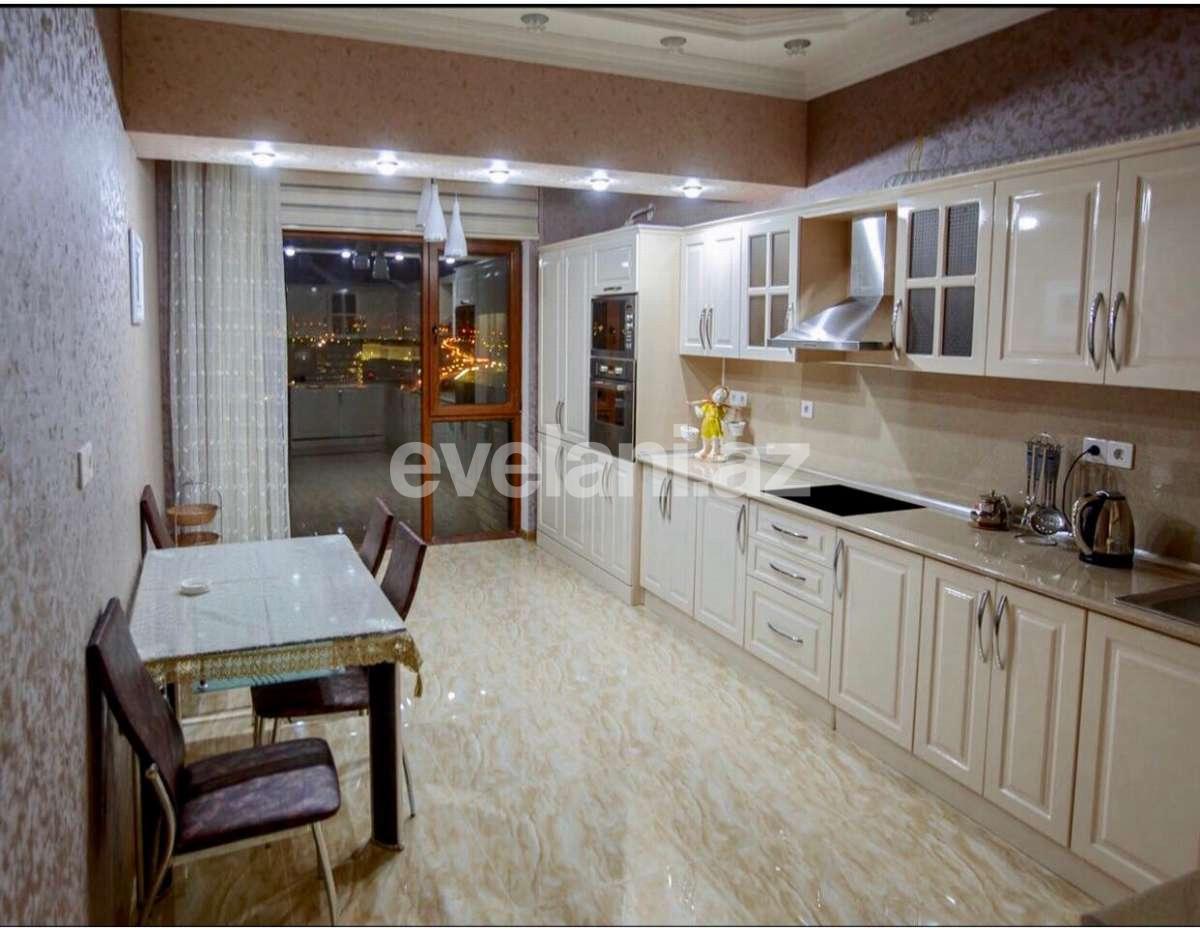 Satılır, yeni tikili, 4 otaqlı, 181 m², Şah İsmayıl Xətai m.