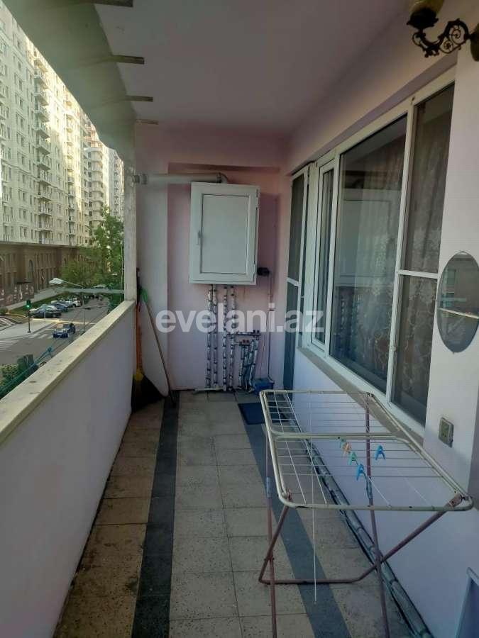 Satılır, köhnə tikili, 3 otaqlı, 110 m², Elmlər Akademiyası m.