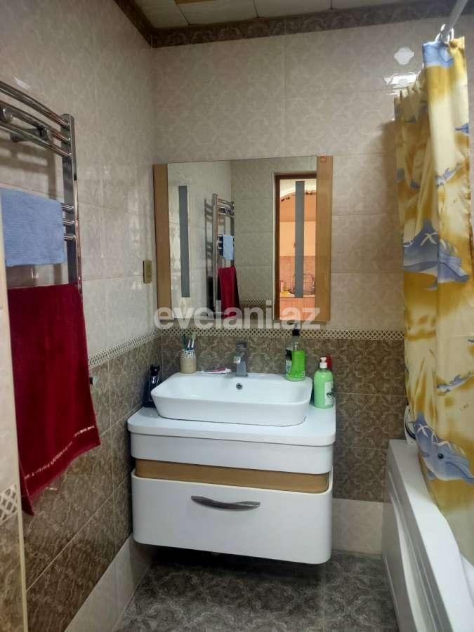 Satılır, köhnə tikili, 3 otaqlı, 110 m², Elmlər Akademiyası m.