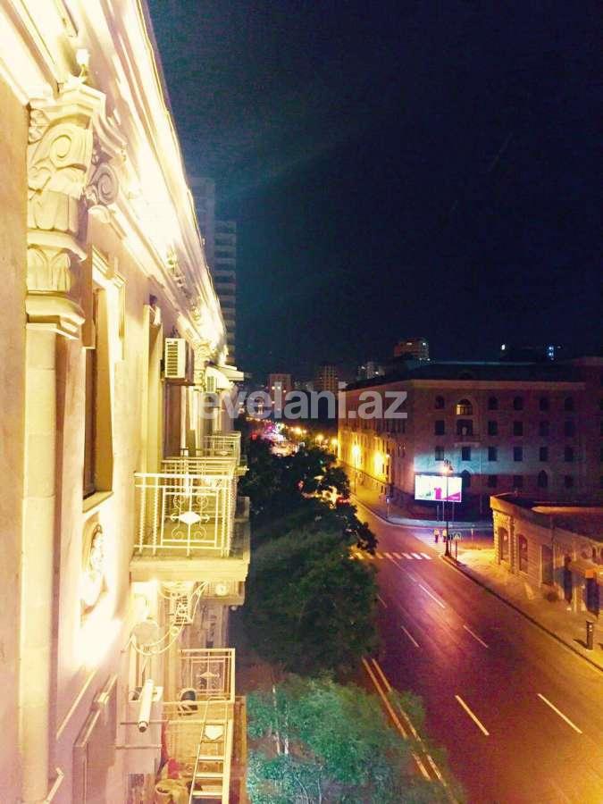 Kirayə verilir, köhnə tikili, 3 otaqlı, 72 m², 28 may m.