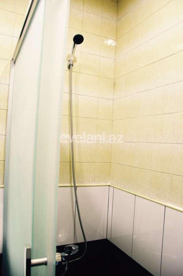 Kirayə verilir, köhnə tikili, 3 otaqlı, 72 m², 28 may m.