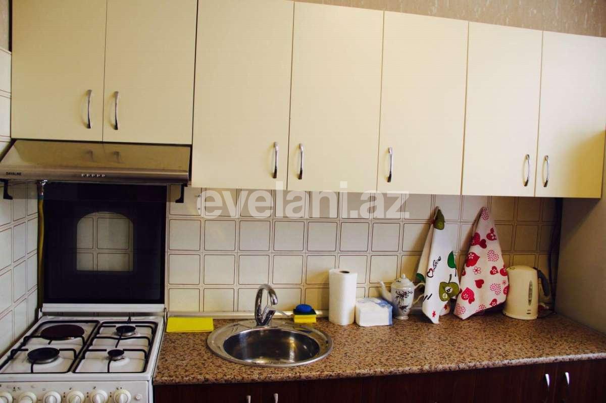 Kirayə verilir, köhnə tikili, 3 otaqlı, 72 m², 28 may m.