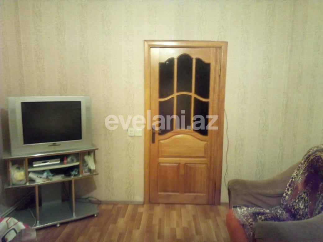 Rent, old building, 3 room, 56 m², Memar Ajami m.