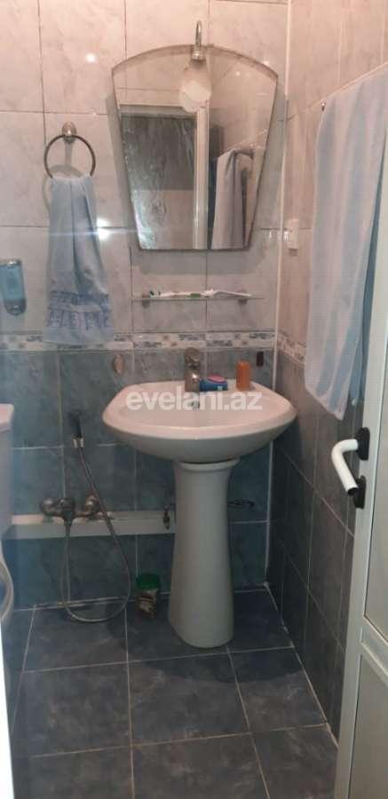 Rent, old building, 3 room, 56 m², Memar Ajami m.