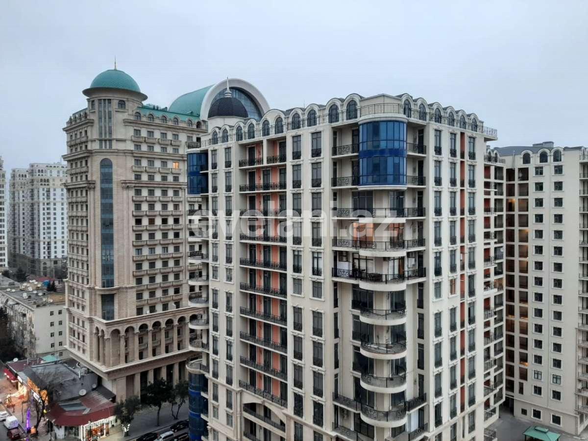 Satılır, yeni tikili, 4 otaqlı, 225 m², Elmlər Akademiyası m.