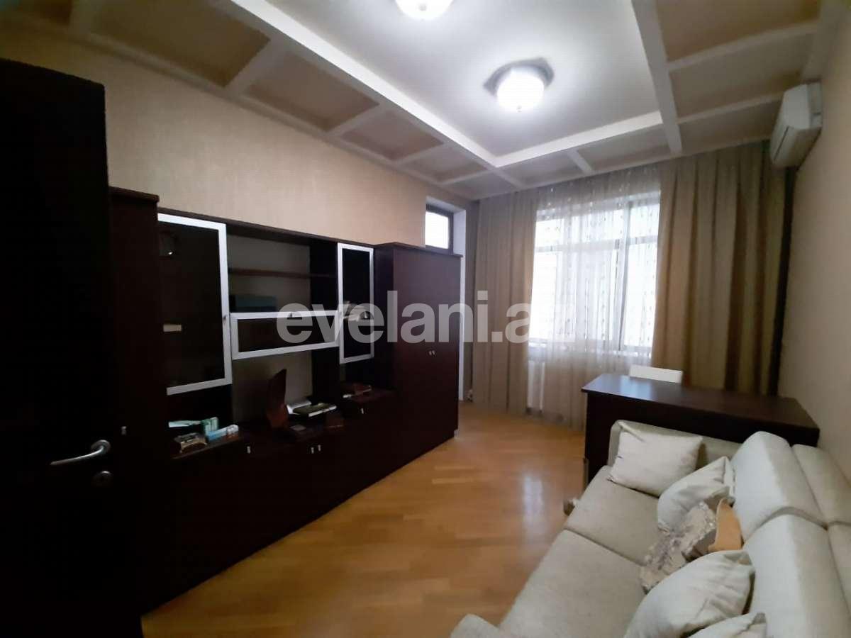 Satılır, yeni tikili, 4 otaqlı, 225 m², Elmlər Akademiyası m.