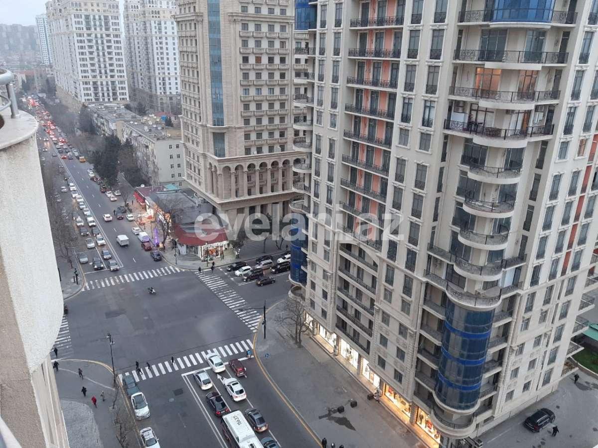 Satılır, yeni tikili, 4 otaqlı, 225 m², Elmlər Akademiyası m.