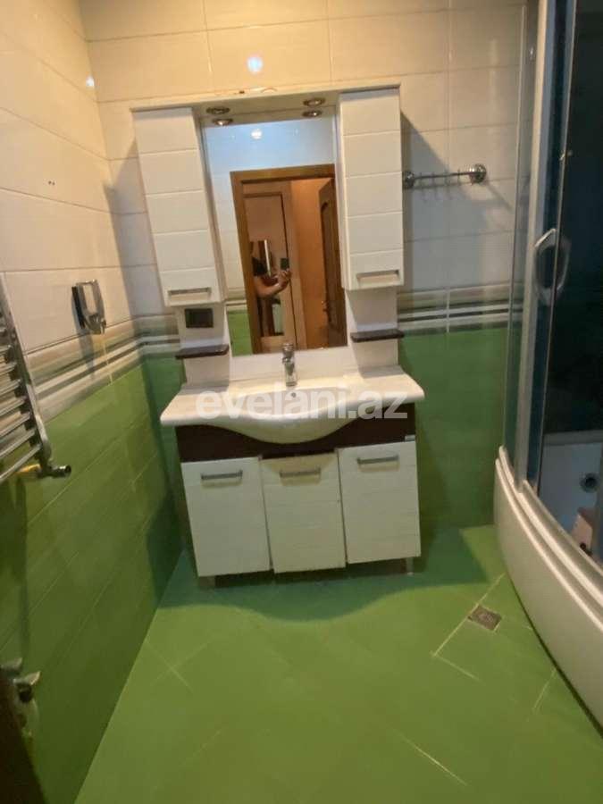 Rent, new building, 3 room, 185 m², Inshaatchilar m.