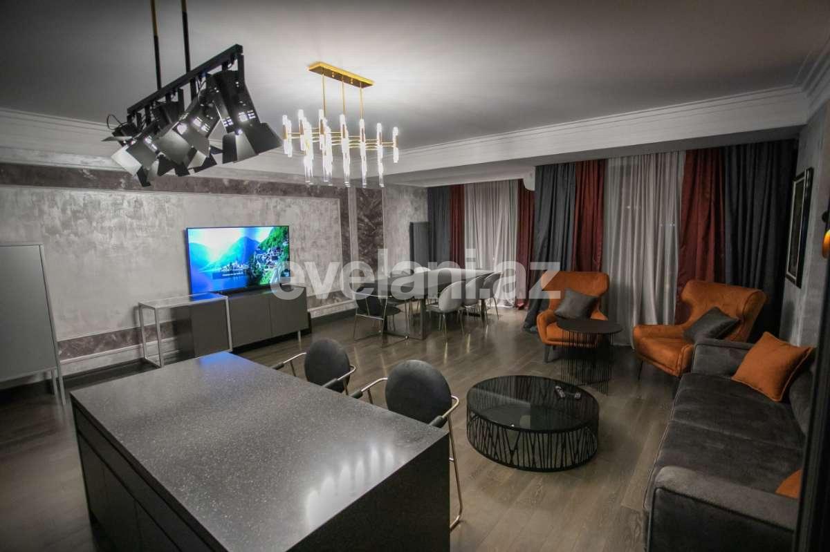 Kirayə verilir, yeni tikili, 3 otaqlı, 148 m², Şah İsmayıl Xətai m.