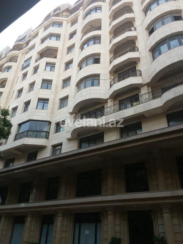 Rent, new building, 3 room, 160 m², Nasimi r.