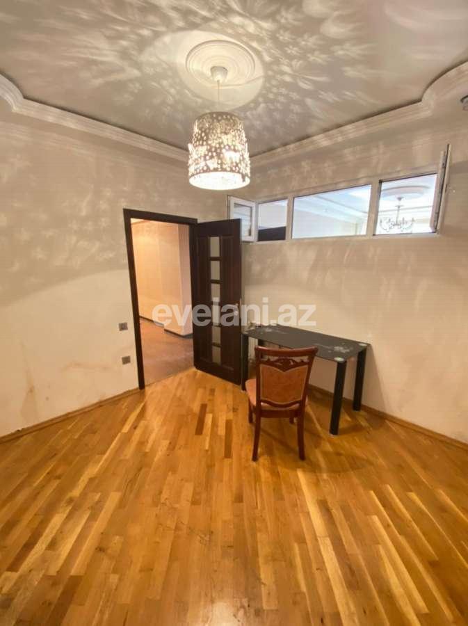 Satılır, yeni tikili, 2 otaqlı, 66 m², İnşaatçılar m.