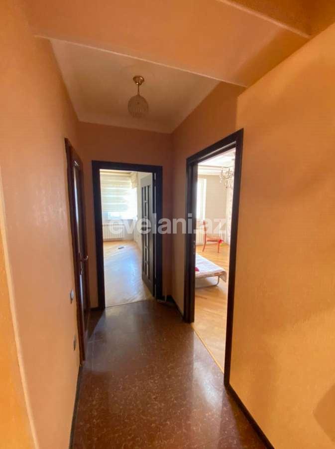 Satılır, yeni tikili, 2 otaqlı, 66 m², İnşaatçılar m.