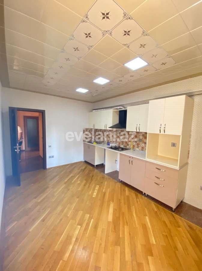 Satılır, yeni tikili, 2 otaqlı, 66 m², İnşaatçılar m.
