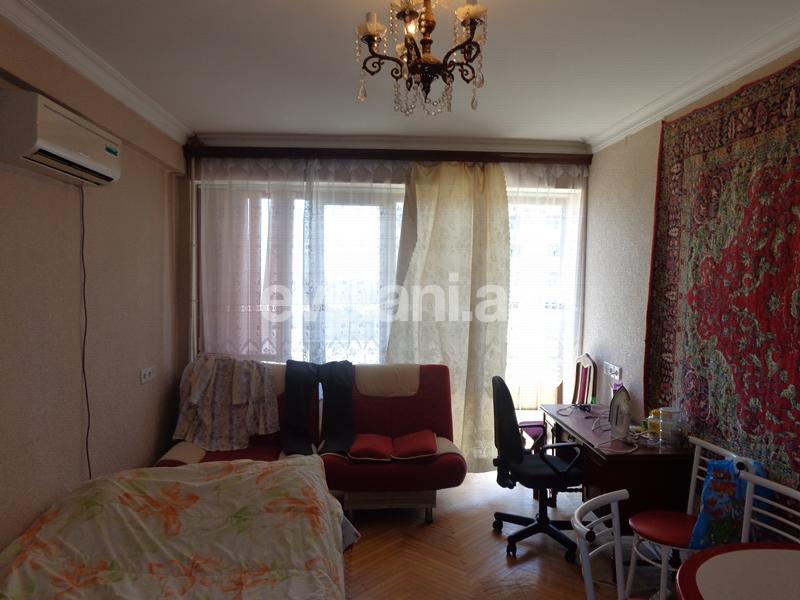 Satılır, köhnə tikili, 1 otaqlı, 40 m², Elmlər Akademiyası m.