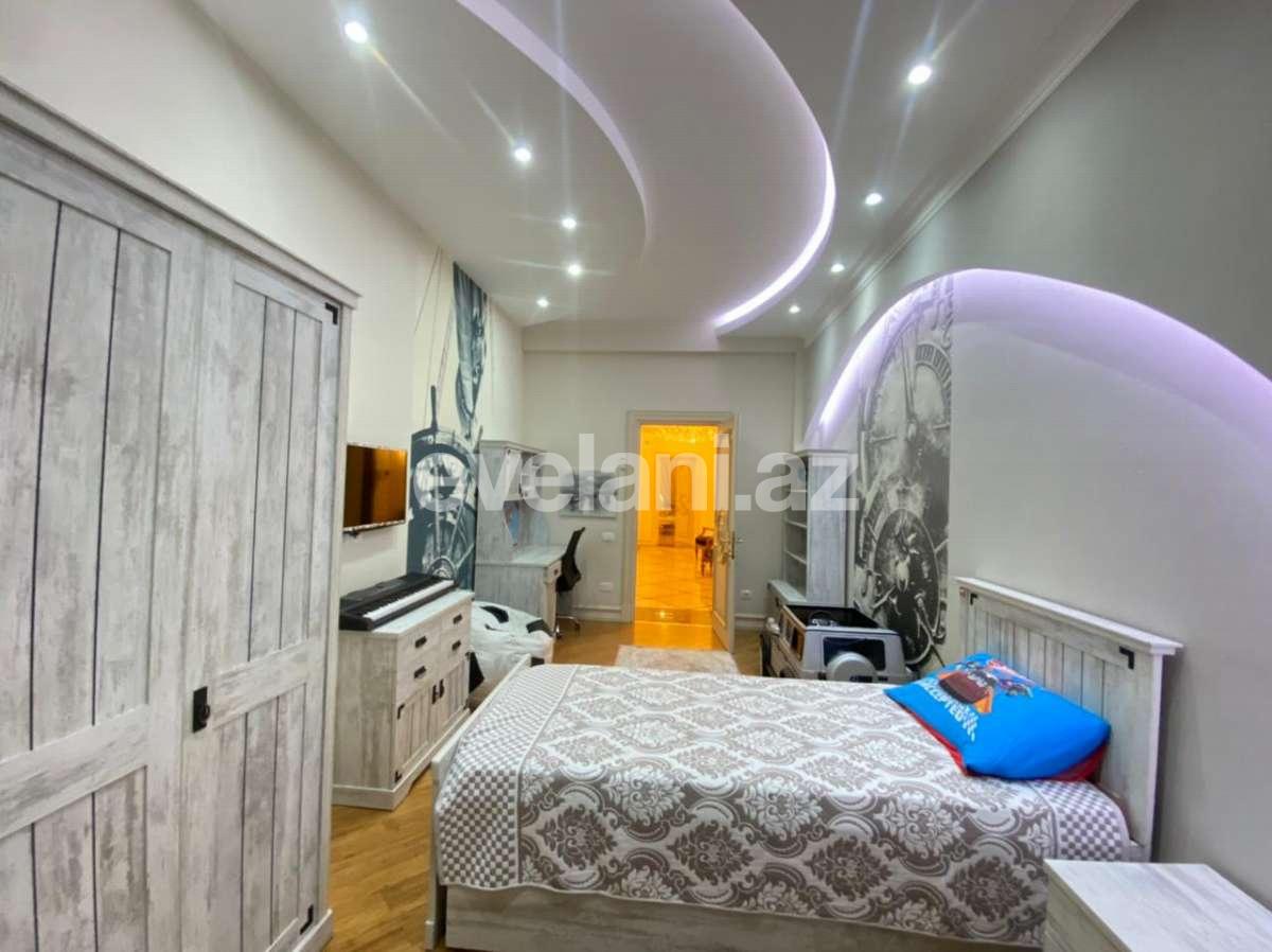 Satılır, yeni tikili, 4 otaqlı, 180 m², Şah İsmayıl Xətai m.