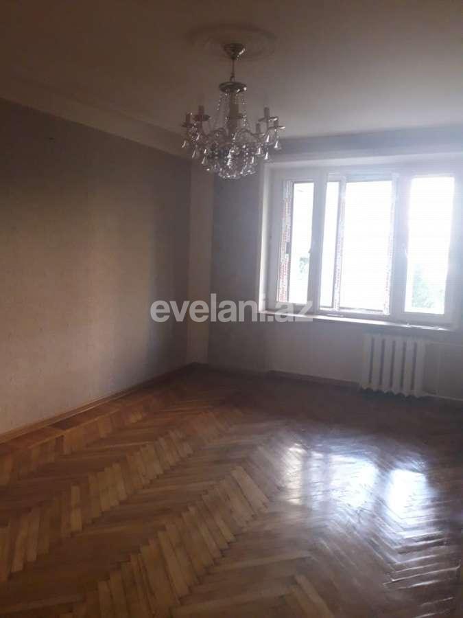 Satılır, köhnə tikili, 2 otaqlı, 45 m², Elmlər Akademiyası m.