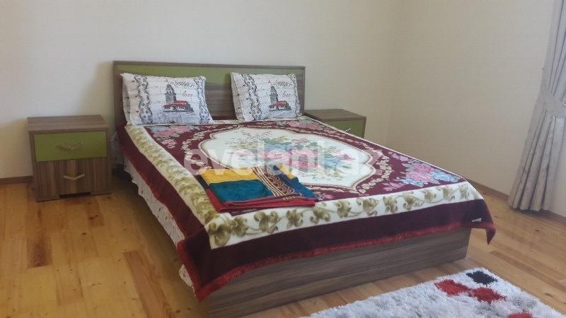 Kirayə verilir, həyət evi / bağ, 6 otaqlı, 420 m², Azadlıq prospekti m.