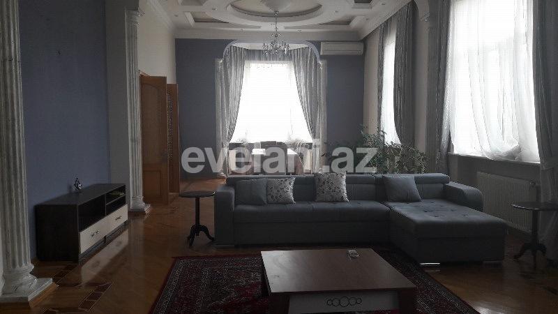 Kirayə verilir, həyət evi / bağ, 6 otaqlı, 420 m², Azadlıq prospekti m.