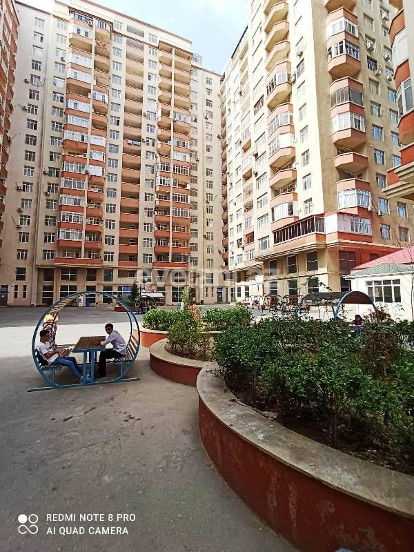 Sale, new building, 2 room, 60 m², Neftchilar m.