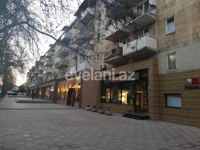 Kirayə verilir, köhnə tikili, 2 otaqlı, 50 m², Elmlər Akademiyası m.