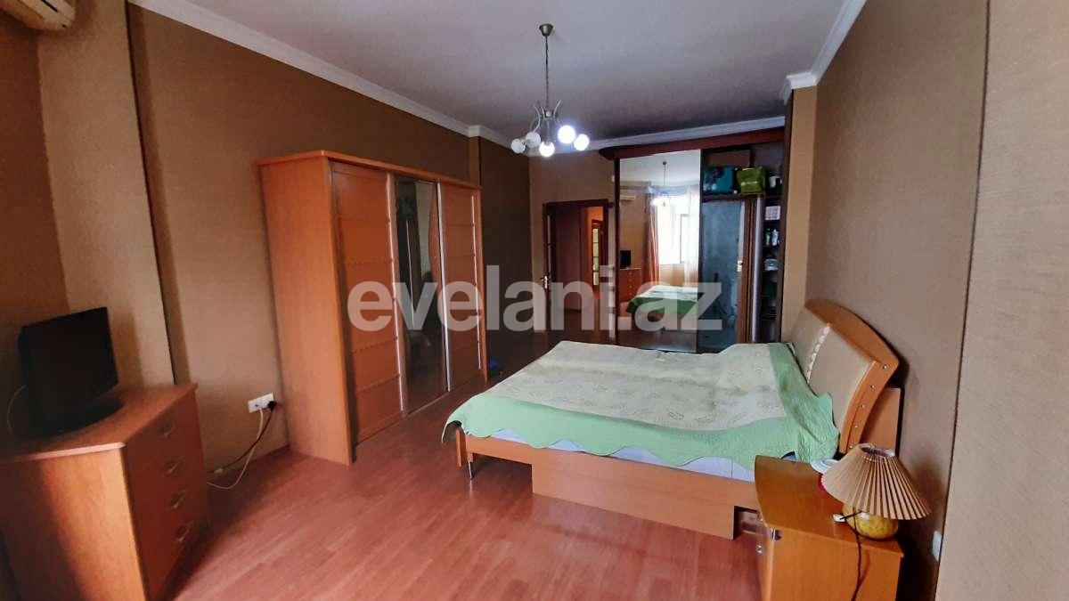 Satılır, yeni tikili, 4 otaqlı, 220 m², 28 may m.