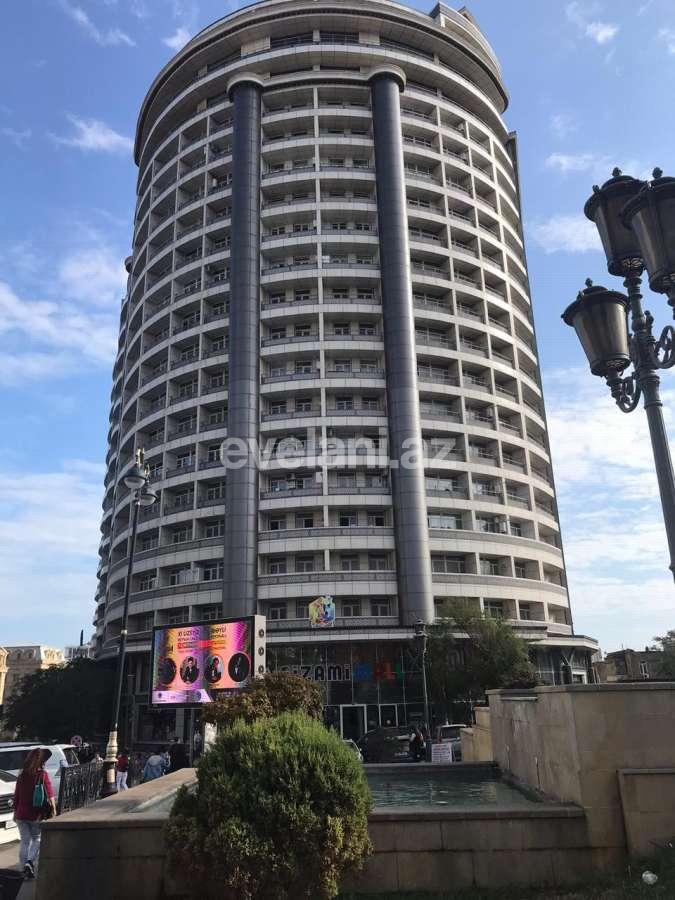 Satılır, yeni tikili, 3 otaqlı, 123 m², Nizami m.