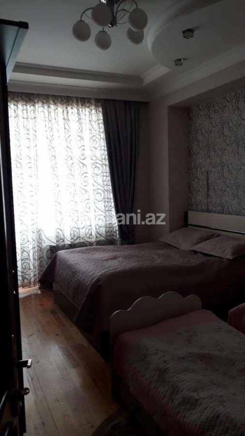 Satılır, yeni tikili, 2 otaqlı, 82 m², İnşaatçılar m.